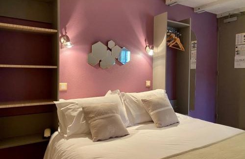 Figeac Hotel | Hôtel des Bains