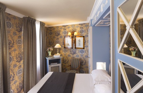 Latin Hotel | Hôtel Des Grands Hommes