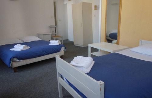 Pertuis Hotel | Hôtel du Cours