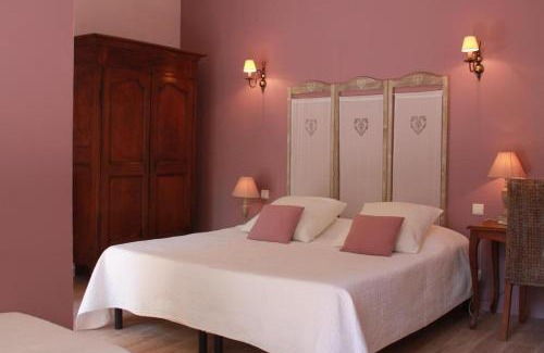 Mornas Hotel | Hôtel et Restaurant Le Manoir - Echangeur A7-A9 - 24h-24h