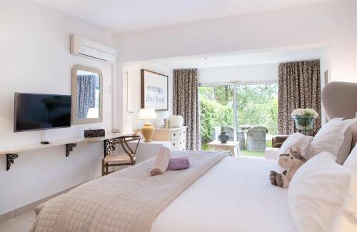 Cogolin Hotel | Hôtel Font Mourier