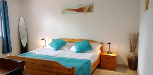 Courcelon Cama Y Desayuno | Hôtel-Gîte rural à 3 km de Delémont