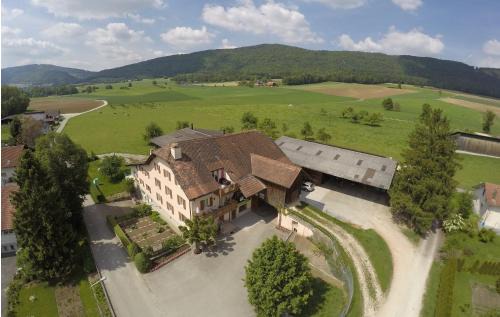 Courcelon Cama Y Desayuno | Hôtel-Gîte rural à 3 km de Delémont