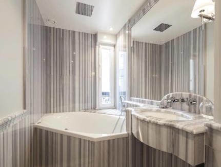 Faubourg-du-Roule Hotel | Hôtel George Washington