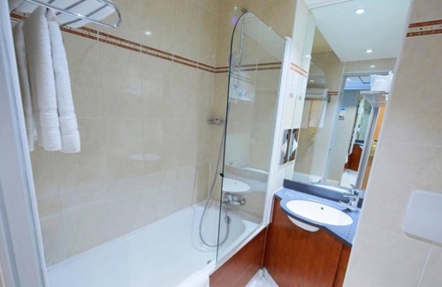 Saint-Ouen Hotel | Hotel Périphérie Porte de Saint Ouen