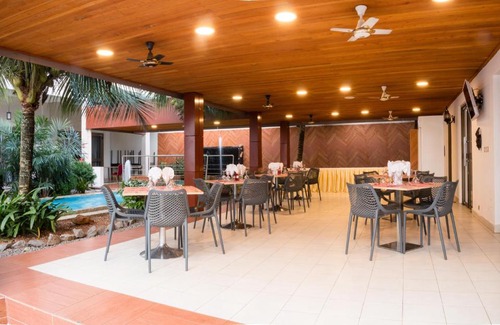 Abidjan Complejo | Hôtel La Rose Blanche Abidjan