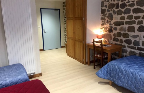 Le Puy-en-Velay Hotel | Logis Hôtel le Bilboquet