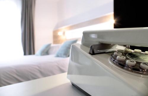 Brive-la-Gaillarde Hotel | Hôtel Le Collonges TV connecté wifi Netflix