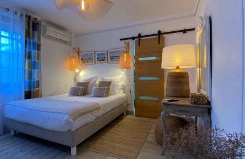 Saintes-Maries-de-la-Mer Hotel | Hôtel Le Neptune en Camargue