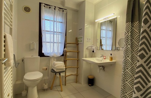 Saintes-Maries-de-la-Mer Hotel | Hôtel Le Neptune en Camargue