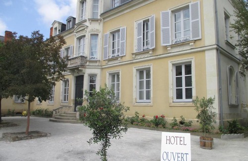 Sable-sur-Sarthe Hotel | Hôtel Le Saint Martin