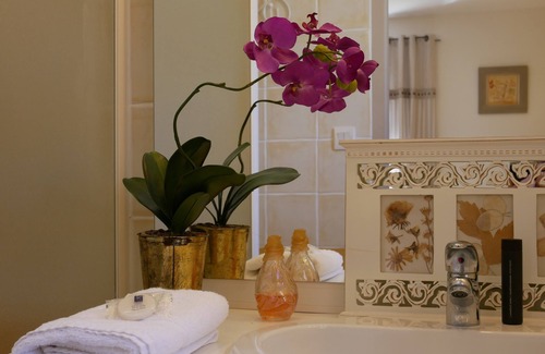 Roussillon Hotel | Hôtel les Ambres