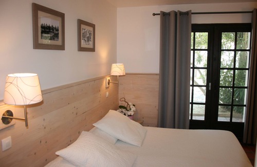 Saintes-Maries-de-la-Mer Hotel | Hôtel les Rizières