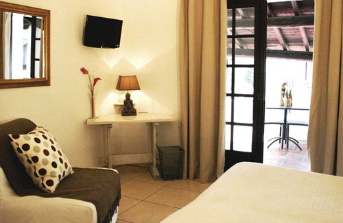 Saintes-Maries-de-la-Mer Hotel | Hôtel les Rizières