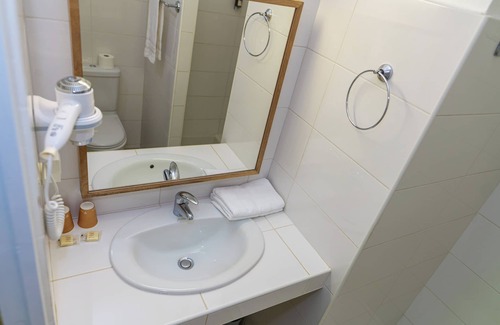 Draguignan Hotel | Hôtel Les Oliviers