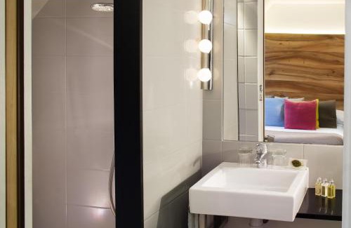 Quartier du Faubourg-Montmartre Hotel | Hôtel Maxim Folies