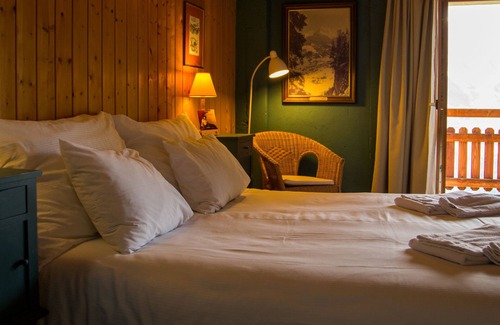 Champery Hotel | Hôtel Plein Ciel