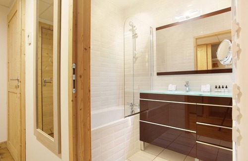 La Clusaz Hotel | Hôtel Prestige Odalys Le Chamois