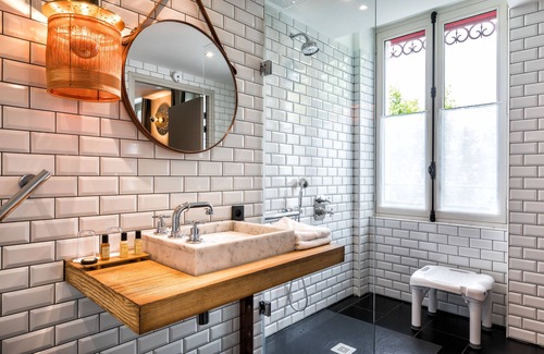 19th Arrondissement Hotel | Hôtel Restaurant Au Bœuf Couronné