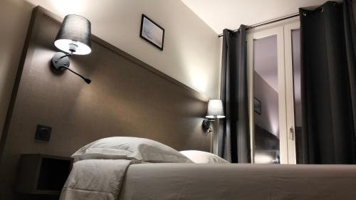 Montreuil Hotel | HÔTEL ROYAL MONTREUIL