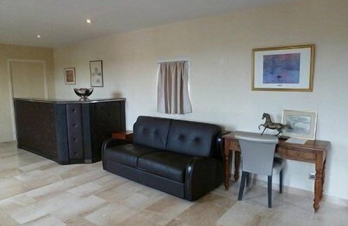 La Varenne Saint-Hilaire Hotel | Hôtel Saint Alban