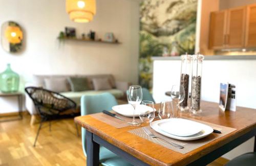 Quartier Vieux Marche-Cathedrale Apartamento | Hôtel Turgot - Ancien hôtel particulier - Lumineux