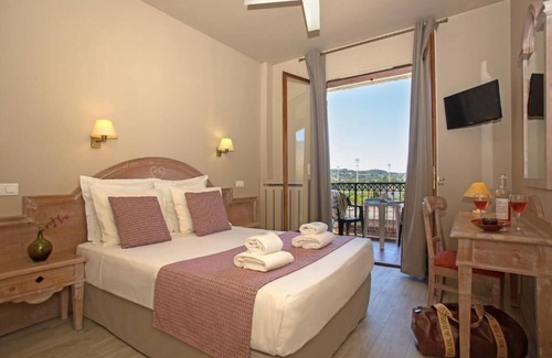 Apt Hotel | Hôtel Vacances Bleues Castel Luberon