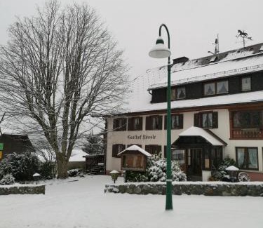 Faulenfurst-Seebrugg Casa | Höhengasthof Rössle