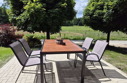 Hunzingen Apartamento | Hünzinger Dorfschmiede - Holiday apartment Feldhase