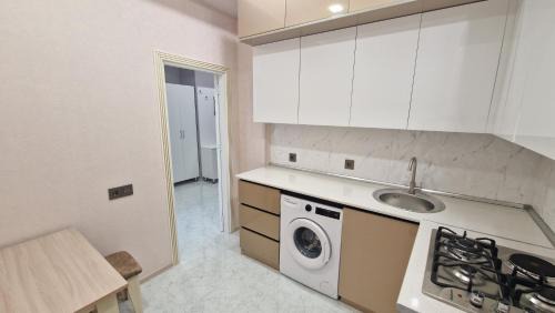 Sumqayit Apartamento | Hüquq boulvare