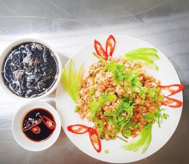 District 5 Hotel | Hạnh Phúc Hotel