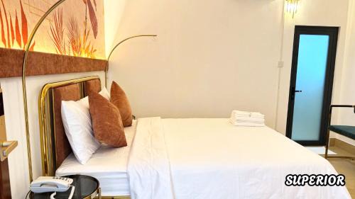 District 5 Hotel | Hạnh Phúc Hotel