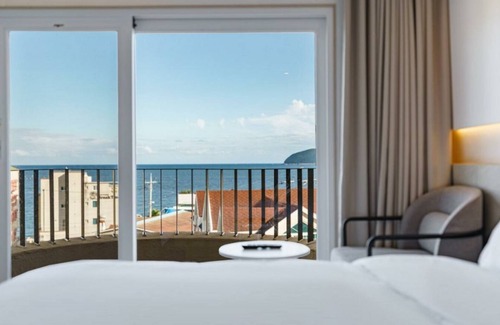 Geoje Hotel | H.Avenue