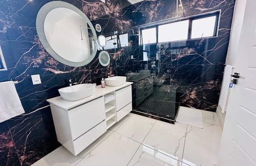 Greater Johannesburg Metropolitan Area Casa | H & H Boutique and Spa