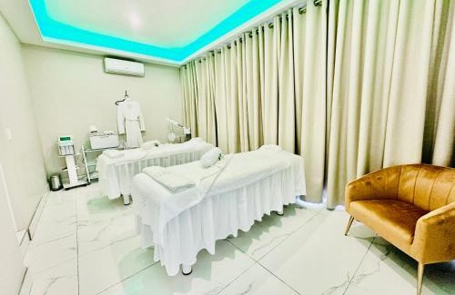 Greater Johannesburg Metropolitan Area Casa | H & H Boutique & SPA