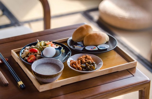 Ruifang Cama Y Desayuno | H& Jiufen The Dragon Inn