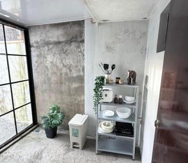Urdaneta City Casa | H&K Partner Guest House