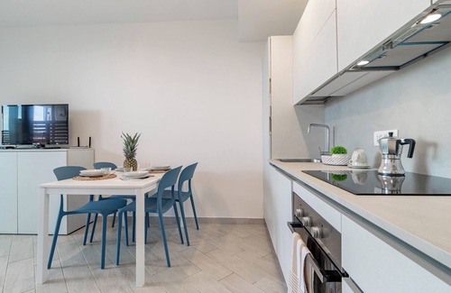 Santo Stefano al Mare Apartamento | 𝐇11 [Lujo 3B] - Puerto - Piscina - Jacuzzi