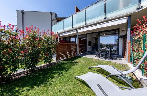 Santo Stefano al Mare Apartamento | H11 [Luxury 8A] - Porto - Piscina - Jacuzzi