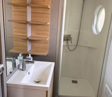 Houlgate Complejo | H147-Mobilhome cosy 2 chambres 4 personnes camping 5 étoiles