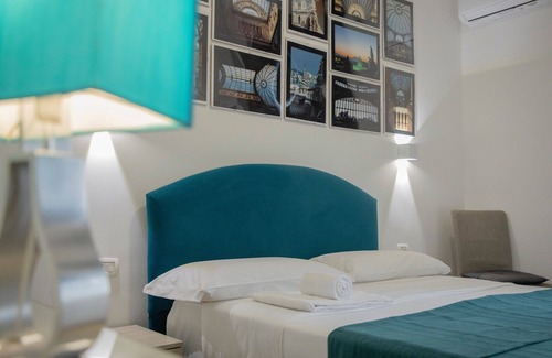 Naples City Centre Hotel | H22 Hotel