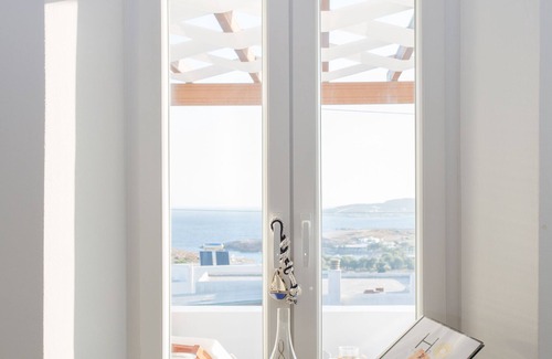 Parikia Villa | H2O Privado Villa Paros, piscina infinita, salón con vista al mar, barbacoa y Bar