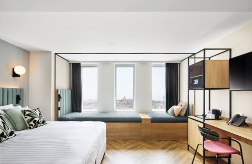 Saint-Denis Hotel | H4 Hotel Wyndham Paris Pleyel Resort
