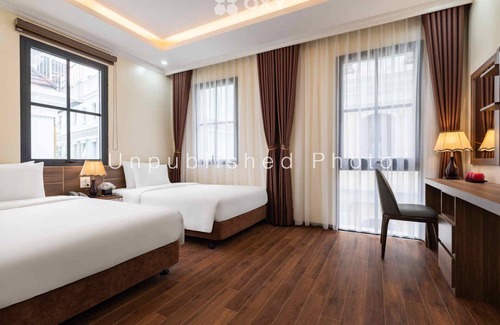 Bai Chay Hotel | Ha Long Essence Classic Hotel