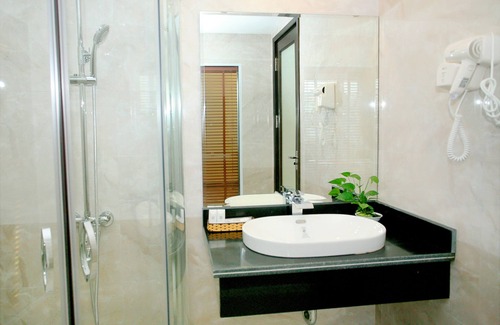 Hon Gai Hotel | Ha Long Park Hotel