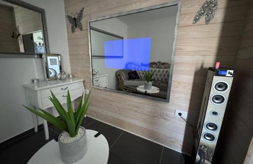 Mucici Apartamento | HA-LU Studio Apartman