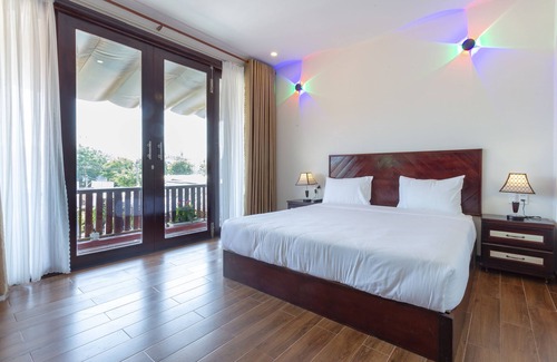 Dien Duong Hotel | Ha My Beachside Villa Hoian