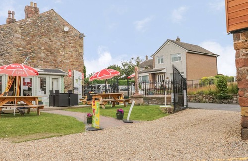 Wigton Apartamento | RESTAURADORES HAAF REST, admite mascotas en Bowness-On-Solway, Ref 1012475