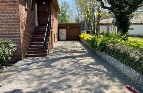 Neumuenster Apartamento | Haberstr 4A Neumünster
