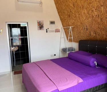 Bukit Raya Casa | Habibi Chalet